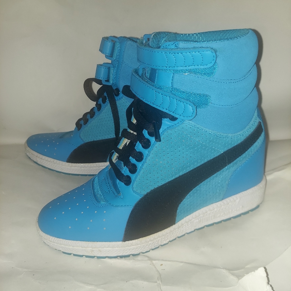 Puma Sky Wedge Women's 7.5 Blue Black EUC